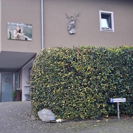 Apartamento Haus Der Weinkoenigin Kristina Piesport Exterior foto