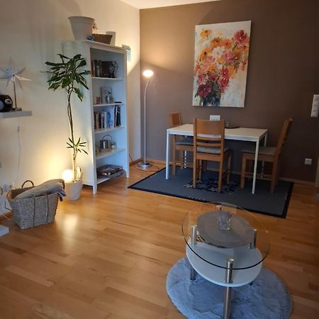Apartamento Haus Der Weinkoenigin Kristina Piesport Exterior foto