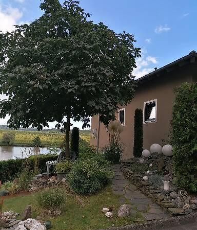 Apartamento Haus Der Weinkoenigin Kristina Piesport Exterior foto